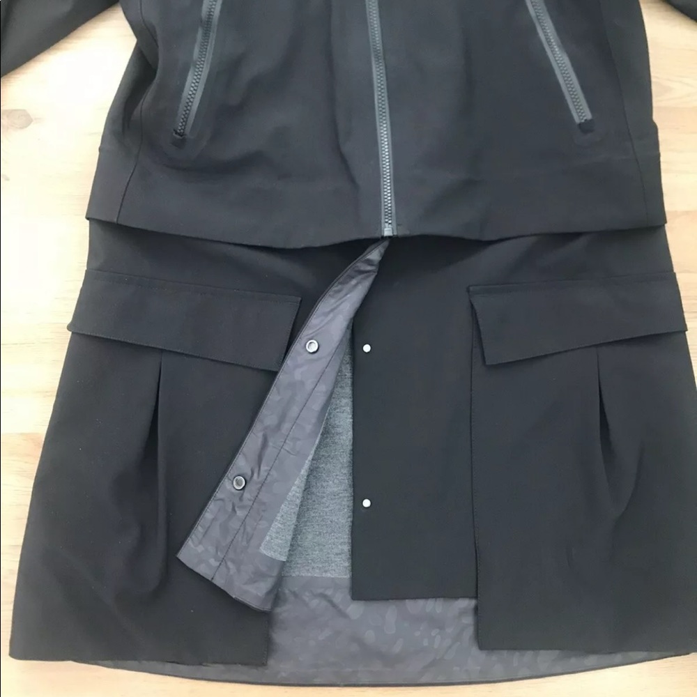 Lululemon Rain or Shine Convertible Long Short Jacket Rare EUC - Picture 10 of 12
